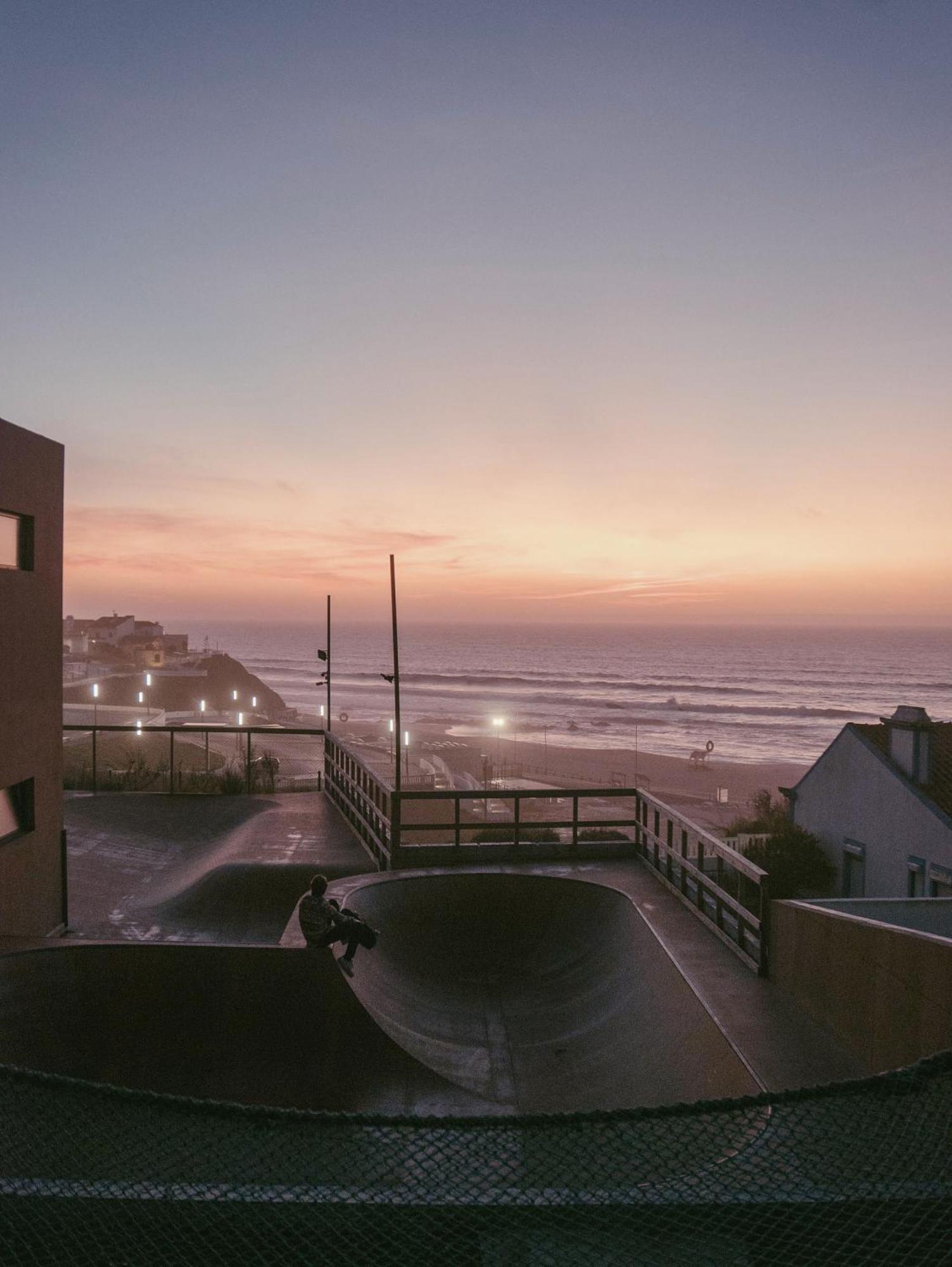Noah Surf House Portugal 호텔 산타 크루즈 외부 사진