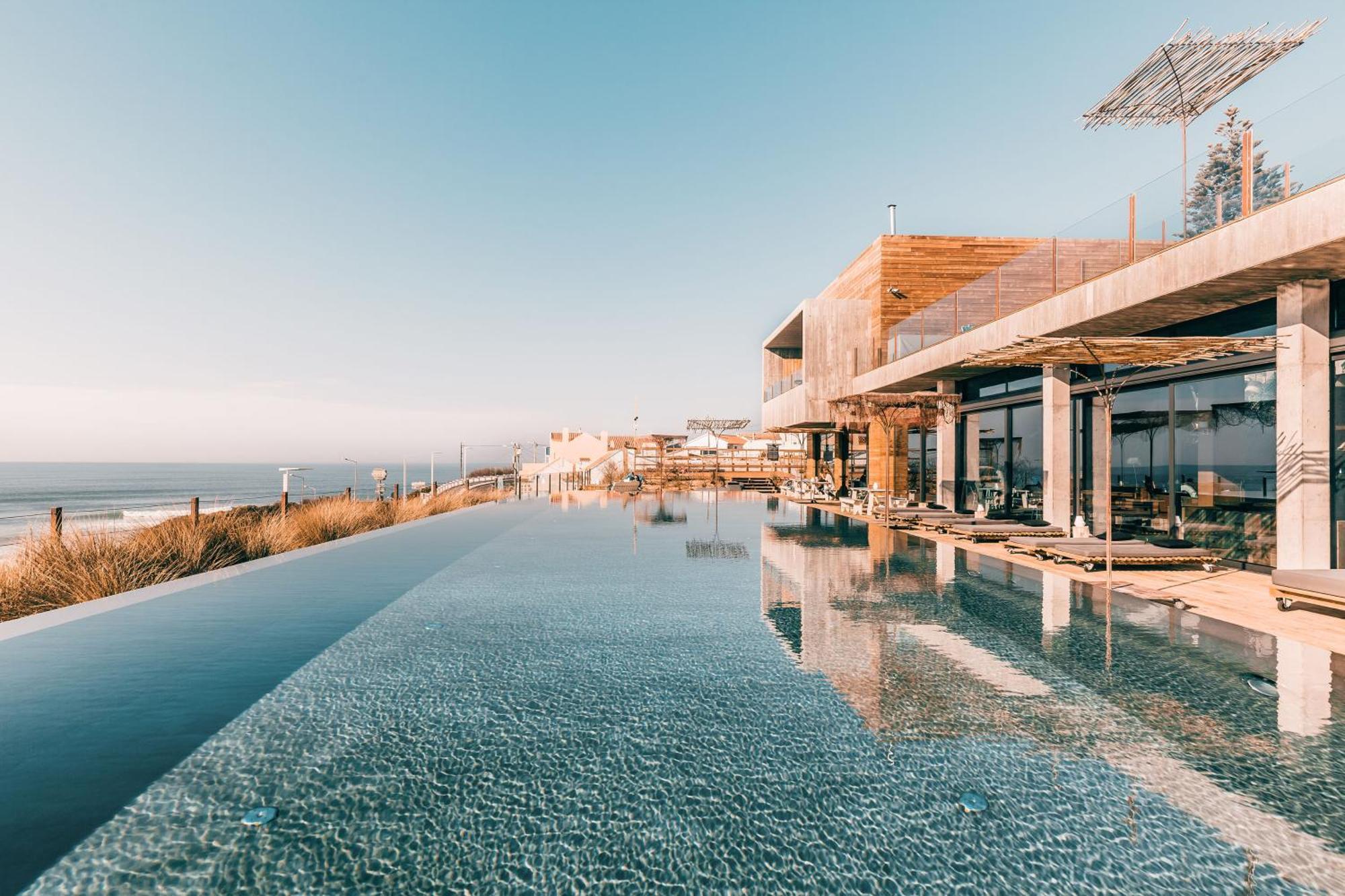 Noah Surf House Portugal 호텔 산타 크루즈 외부 사진