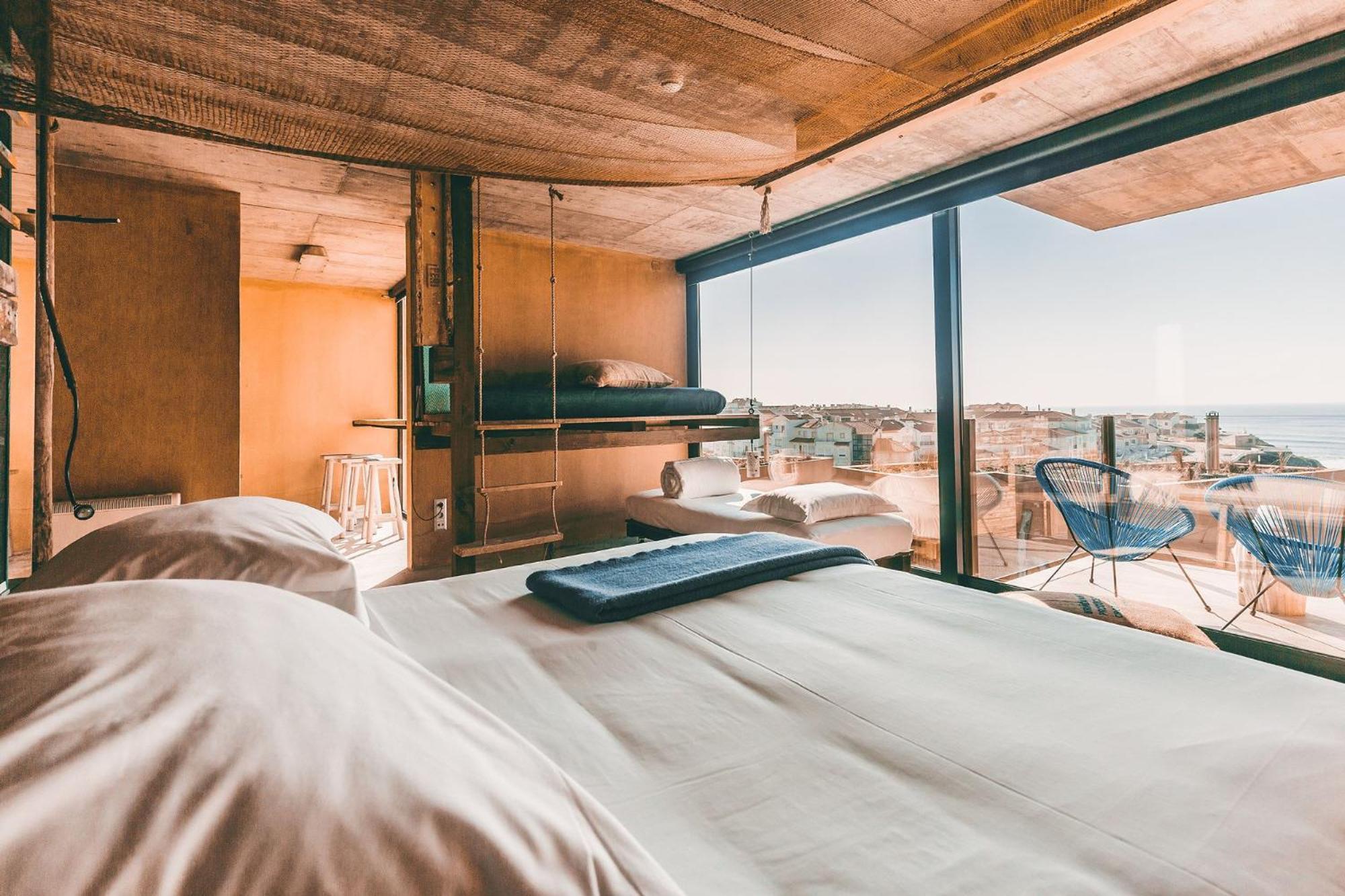 Noah Surf House Portugal 호텔 산타 크루즈 객실 사진